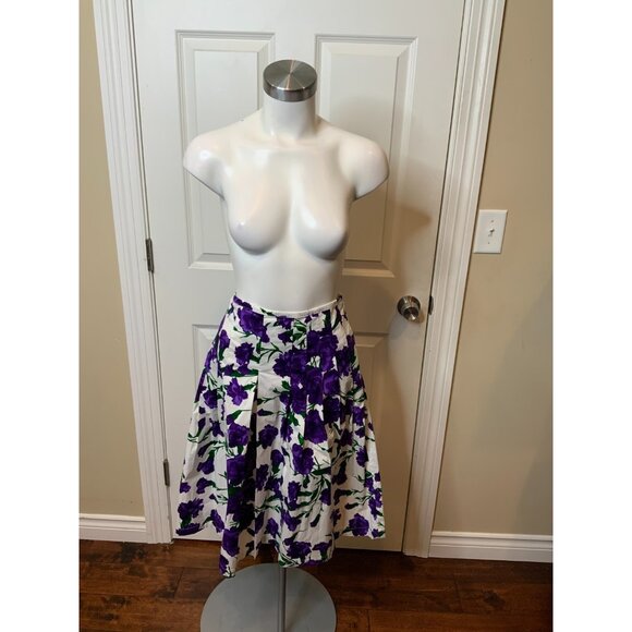 Samantha Sung White Purple Floral Carnation Pleated Zelda Skirt NWT $450 Size 8 - Picture 1 of 7